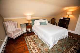 Bedroom 4 Plumsteadville Inn