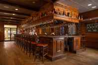 Bar, Cafe and Lounge Plumsteadville Inn