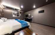 Kamar Tidur 4 Pyeongtaek Coco Self Check-in Motel