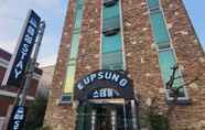 Exterior 6 Gyeongju Eupseong Stay