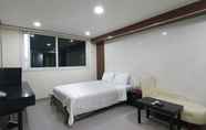 Bedroom 3 Donghae SM