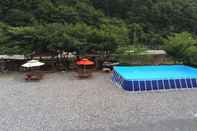 Swimming Pool Miryang Mirinae Pension