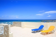 Swimming Pool Beachfront Apartments in Gouves