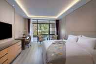 Kamar Tidur Howard Johnson by Wyndham LakeView Hotel Kunming
