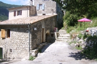 Exterior Maison de Pascal et Virginie