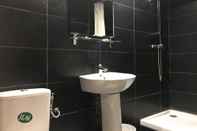 In-room Bathroom Hotel Le Beausejour