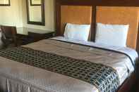 Bedroom Great Western Inn & Suites