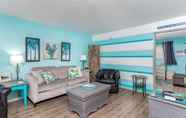 Common Space 6 Mid Mari - Gorgeous Nautical Condo Near Beach, Shops & Restaurants- Condo 105