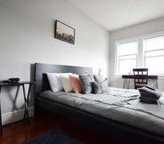 Bedroom 4 Modern2Bd Apartment