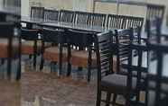 Restoran 2 Abuzz Oxfordcaps CCC Chandigarh - Hostel
