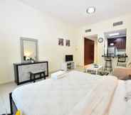 ห้องนอน 2 KEN - Spectacular Furnished Studio