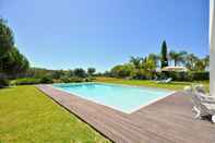 Kolam Renang Fantastic Luxury Pool Villa Facing Golf Course