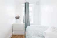 Kamar Tidur Charming 3-bed Apartment in Romford