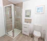 In-room Bathroom 4 Tarka Reach in Woolacombe