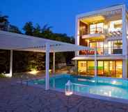 Hồ bơi 4 Sivota Senses - Villa Loukas