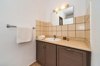 In-room Bathroom Elia Beach Villa in Ithaki