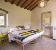 Kamar Tidur 2 Villa Cantucci Volterra