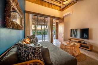 Bedroom 4 Stunning Architecture 5BR Bamboo With Tropical Pool Villa in Umalas