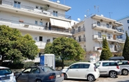 Luar Bangunan 2 Glyfada Breeze Apartments