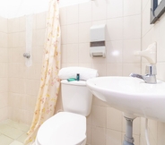 In-room Bathroom 5 Hotel Costa Real Tumaco