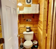 Toilet Kamar 4 Beary Charming