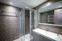 In-room Bathroom Brand New 2 Bd apt Jardins de Carthage