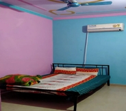 Kamar Tidur 5 Goroomgo Sidhu Guest House Amritsar