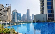 Swimming Pool 4 HiGuests - EMAAR 52-42