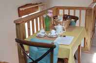 Kamar Tidur Wesley House Holiday Cottages