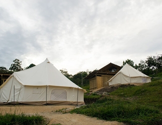 Bangunan 2 Lodge Laguna Guaitipán Ancestral