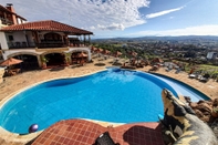 Swimming Pool Hotel Las Rocas Resort