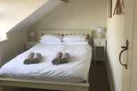 ห้องนอน Lovely 3-bed Cottage in Brancaster Staithe
