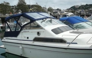 Accommodation Services 2 Bed on a Boat Holiday in the Heart of Torquay