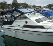 Accommodation Services 2 Bed on a Boat Holiday in the Heart of Torquay