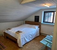 Kamar Tidur 5 Country House Aleš