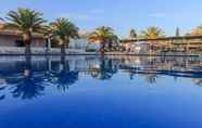 สระว่ายน้ำ 2 Lovely Apartment With Pool in Cabanas de Tavira