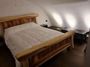 Bedroom 4 1-bed Cottage With Indoor hot tub and Sauna