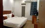 Kamar Tidur 3 Golden Frame Hotel