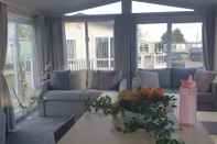 Common Space 3bed Holiday Home in Clacton-on-sea, Sleeps 8