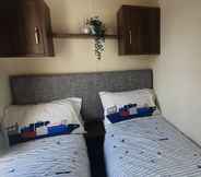 Bedroom 5 3bed Holiday Home in Clacton-on-sea, Sleeps 8