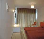 Phòng ngủ 5 Corfu Hotel