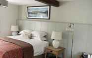 Kamar Tidur 3 The Royal Oak