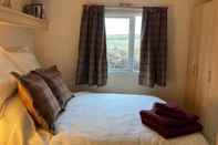 ห้องนอน Cosy, Quiet Static Caravan, Mawgan Porth, St Eval