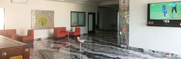 Lobby DOONGAR FORT Gurukripa Hilltop Resorts
