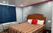 Kamar Tidur 3 The Broadway Inn