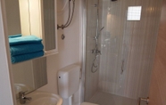 In-room Bathroom 5 Franco - Secluded Paradise - A1 Ruza