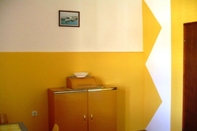 Bedroom Nebo - 80 m From Beach - A2 Plavi