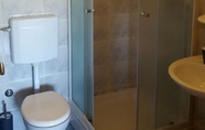 In-room Bathroom 3 More - Near Pebble Beach - A1