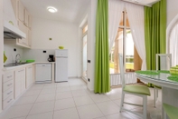 Bedroom Fimi- With Swimming Pool - A2 Green