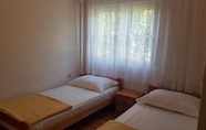 Bedroom 3 Jope - 60 m From Beach - A6